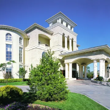 Yosemite Business Hotel