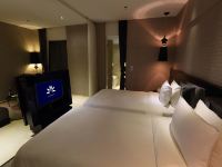 三亚黎客国际酒店 - 高级雅致双床房