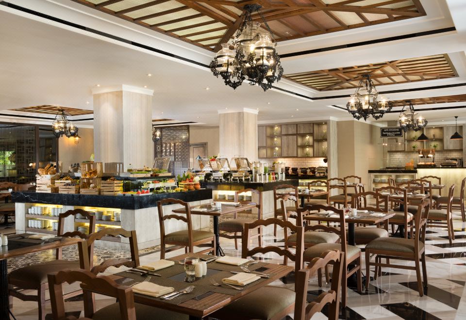 멜리아 푸로사니