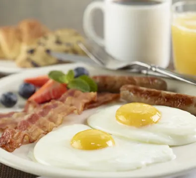 Hilton Garden Inn NYC Financial Center/Manhattan Downtown Отели рядом с достопримечательностью «Тенемент-музей»