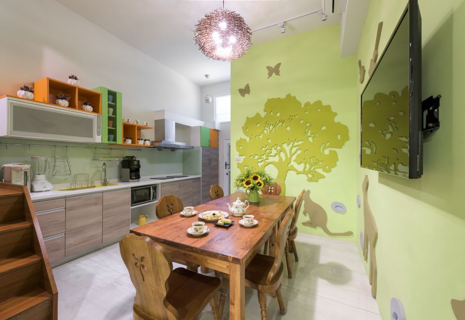 [루나스 하우스의 심플한 객실 구조]