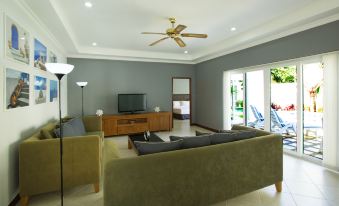 Majestic Villas Cosy Beach Pattaya