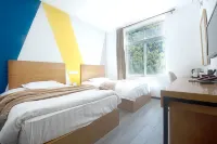 T & Q International Youth Hostel (Siguniang Mountain)