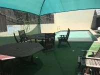 Mid City Motor Inn Hotels in Gladstone Central