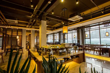 Jiangjing Hotel, Guilin Ancient Town (Daxu Ancient Town Store, Lijiang River Scenic Spot) Отели рядом с достопримечательностью «Maozhou Island, Daxu Ancient Town»