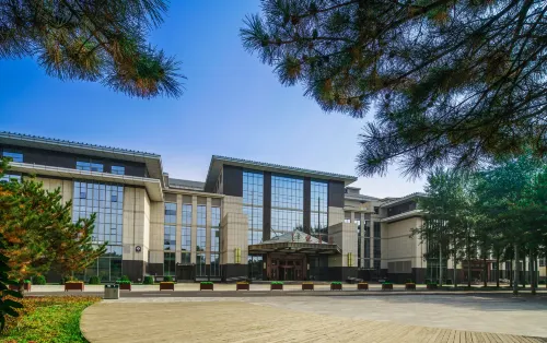 Qingshan Hotel Yingbin Building