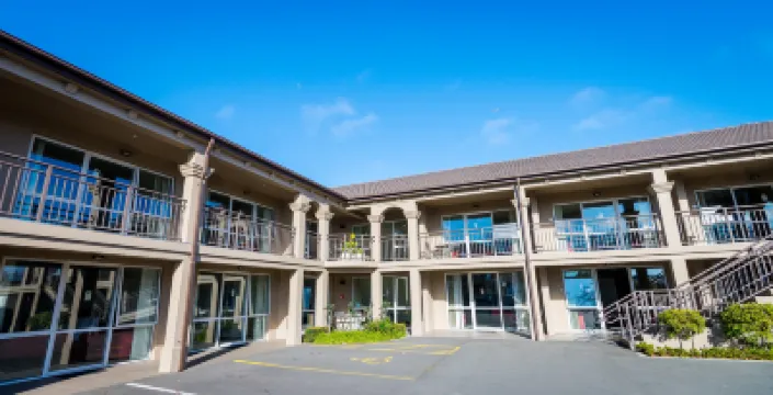 サレルノ モーテル アパートメンツ のホテル