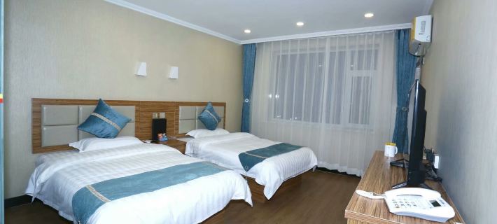 Super 8 Hotel (Dunhua Railway Station) Hotels in Dunhua
