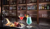 Hidden Cliff Hotel and Nature - bar