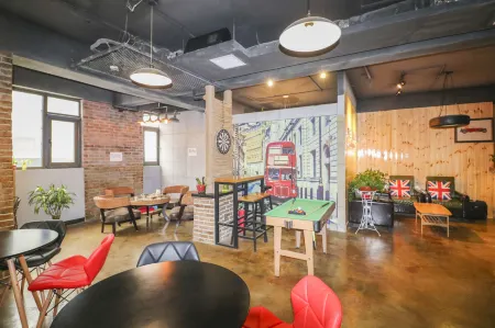 Grand Apartment Hotel (Xi'an Zhangbasi Road Subway Station) Отели рядом с достопримечательностью «Xi'an Institute Service & Software Science Technology»