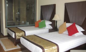 Gold Coast Hotel
