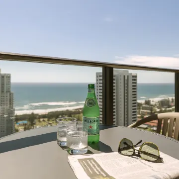 Avani Broadbeach Residences Hotels near Pavilion Convention Centre