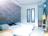 Zhumadian street guest hotel