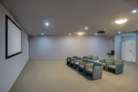 Mantra Sierra Grand - Gym