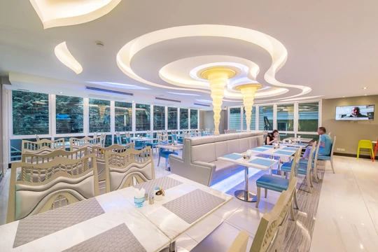 รูปภาพของโรงแรมเลอ ธาดา พาร์ควิว