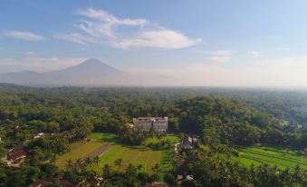 Plataran Heritage Borobudur Hotel