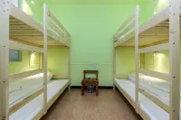 Jiahe Homestay (Emeishan Tourism Passenger Transport Center Baoguosi Station)