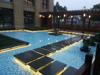 Yi PLatinum Hotel Hotels near Jindi Square