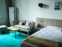 Jixi International Youth Hostel Hotels in Jixi