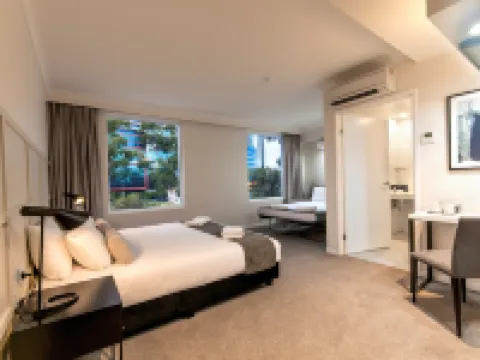 Woodroffe Hotel Hotels in Southport