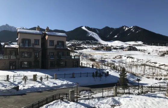 烏魯木齊縣遠景聯排別墅