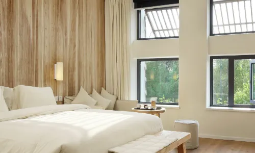 Yushe Hotel (Luoyang Longmen High-speed Railway Station Sports Center Branch)