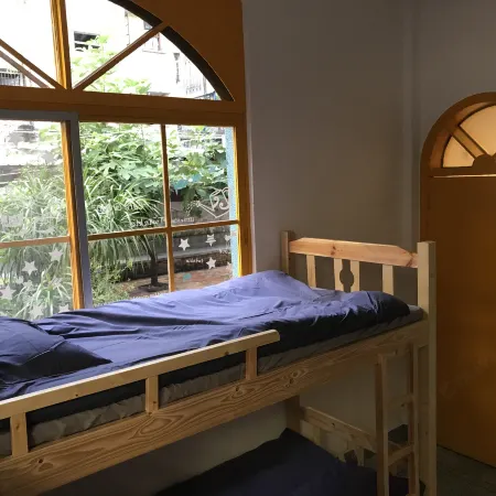 Neighbor 6 Youth Hostel