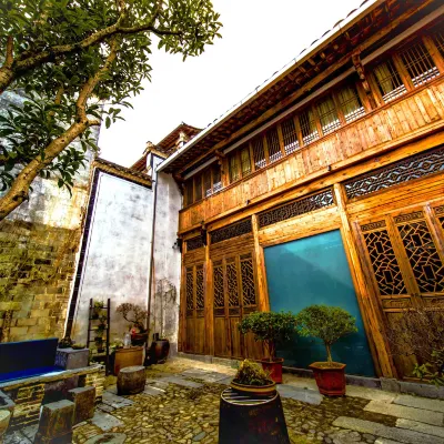 Nanping Qingyuan Hotels near Baiyi Study
