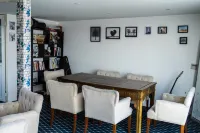 Haifeng Hotel