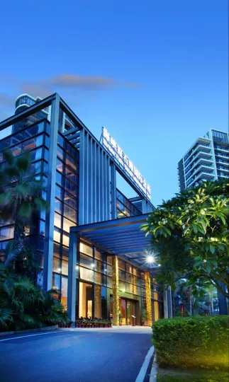 Palm Beach Hotel