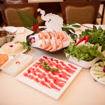 XingAn League Berun Hotel