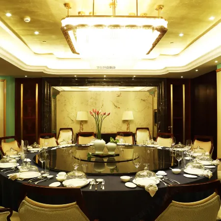 Hangzhou Bay Universal Hotel