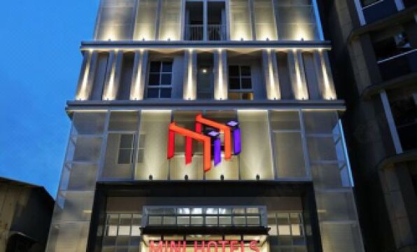 Mini Hotel (Taichung Station)