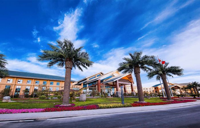 Tianshan Wujiang Hot Spring City Hotel