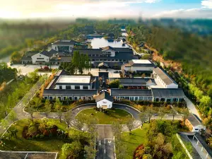 Huai'an Bailu Lake Hotel SCHOLARS BOUTIQUE