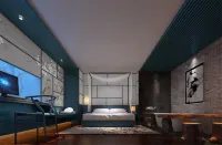 Guangyuan Riverside No.1 Theme Hotel Hotels in Dongba