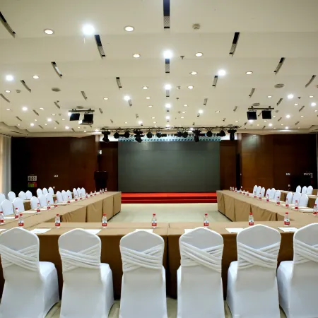 Spring Summer Fall Winter International Hotel