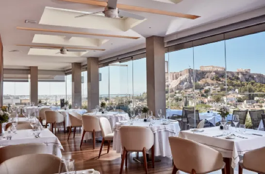 Electra Metropolis Отели рядом со станцией Железнодорожная станция Монастираки