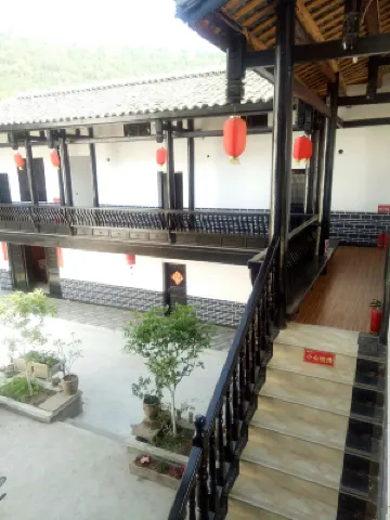 Junchen Inn Hoteles en 