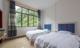 Xiaoqikong Yijiaxin Inn