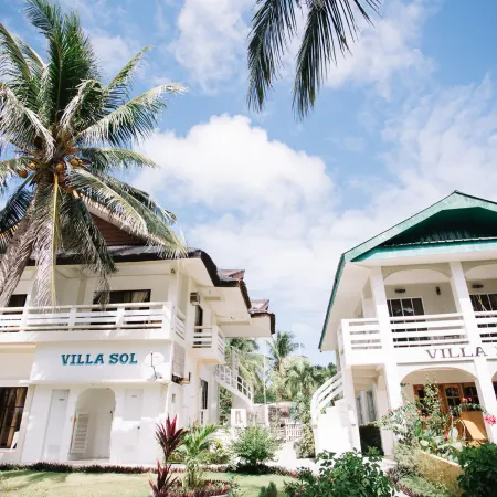 Lanas Beach Resort Carabao Island