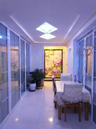 Yuanpeng Family Hotel Отели рядом с достопримечательностью «Xilai Temple»