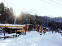 雪谷牤牛河驿站 - 酒店附近