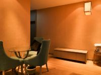 日照飞岛海景酒店式公寓 - 海景露台三室两厅精品套房