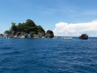 海風大飯店象島 卡貝海灘附近的飯店