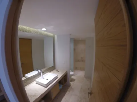 白特納亞納哈華麗公寓式客房酒店