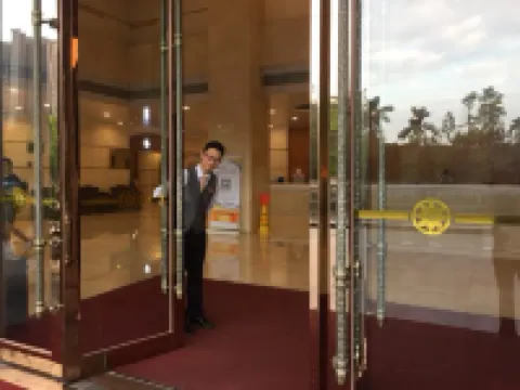 Huiquan Hotel Hotels near Sun Wen Memorial Park
