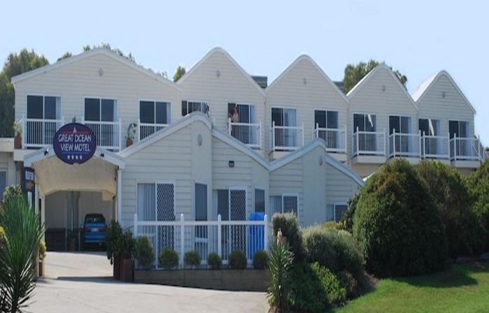 A Great Ocean View Motel