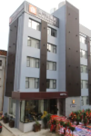 尚一特チェーンホテル(松滋) 松滋のホテル