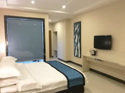 Youhui Hotel Hotels near Dongxing Chengdong Bus Passenger Transport Station